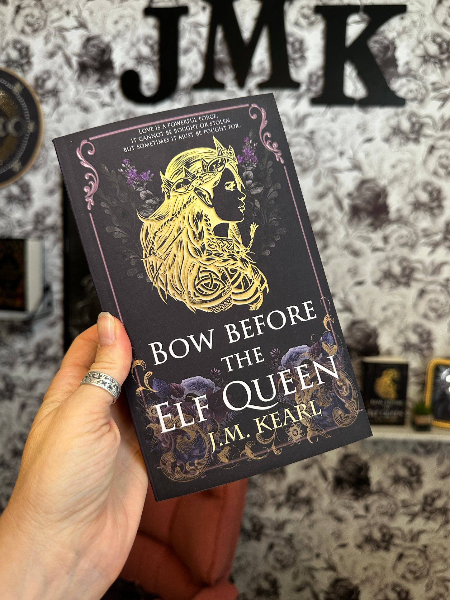*Imperfect* Signed Elf Queen Bundle with Artwork - (Paperback)