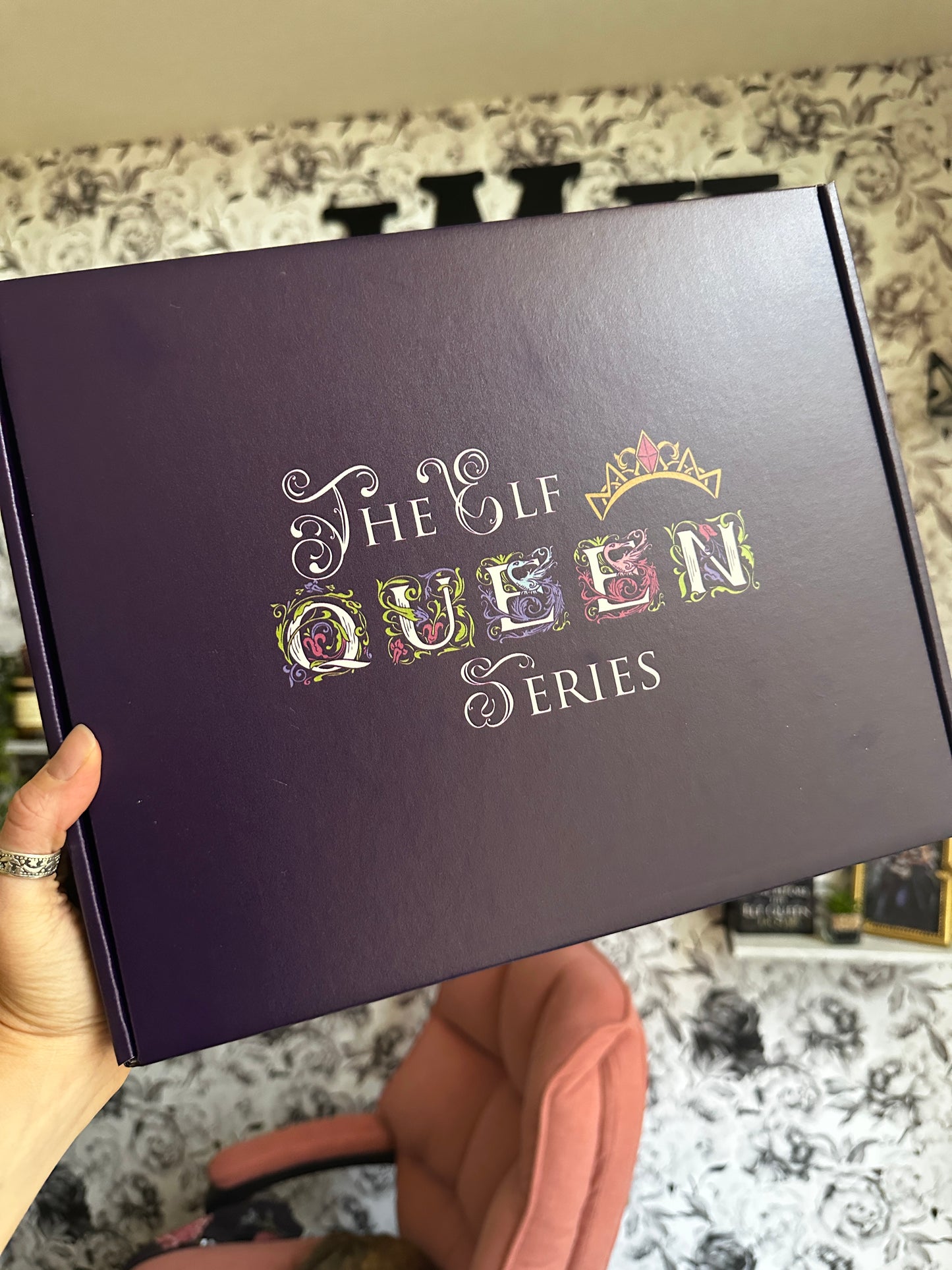 Signed Elf Queen Bundle with Custom Box & Artwork - (Paperback)